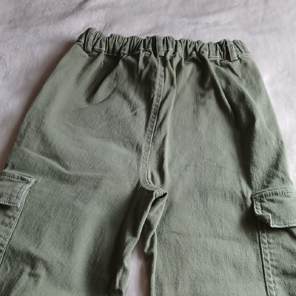 Olivia Kay Military Green Cargo Pants with Side Pockets - Picture 4 of 4